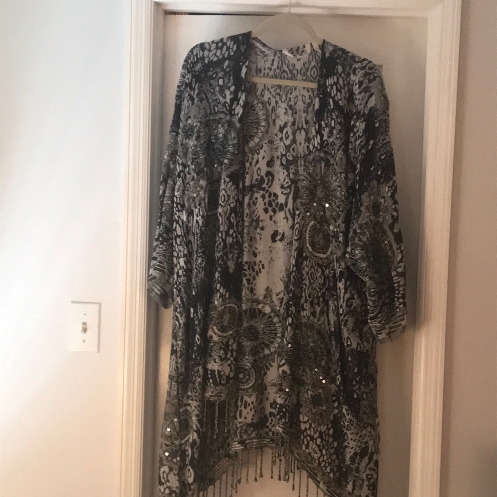 Womens duster worn once